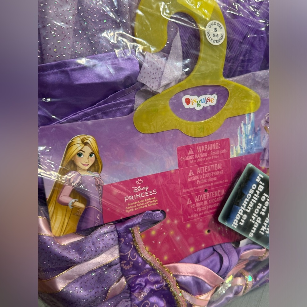 Disney Princess Majestic Rapunzel Girls Dress Pascal Shoulder Plush Small 5-6 - Picture 6 of 6